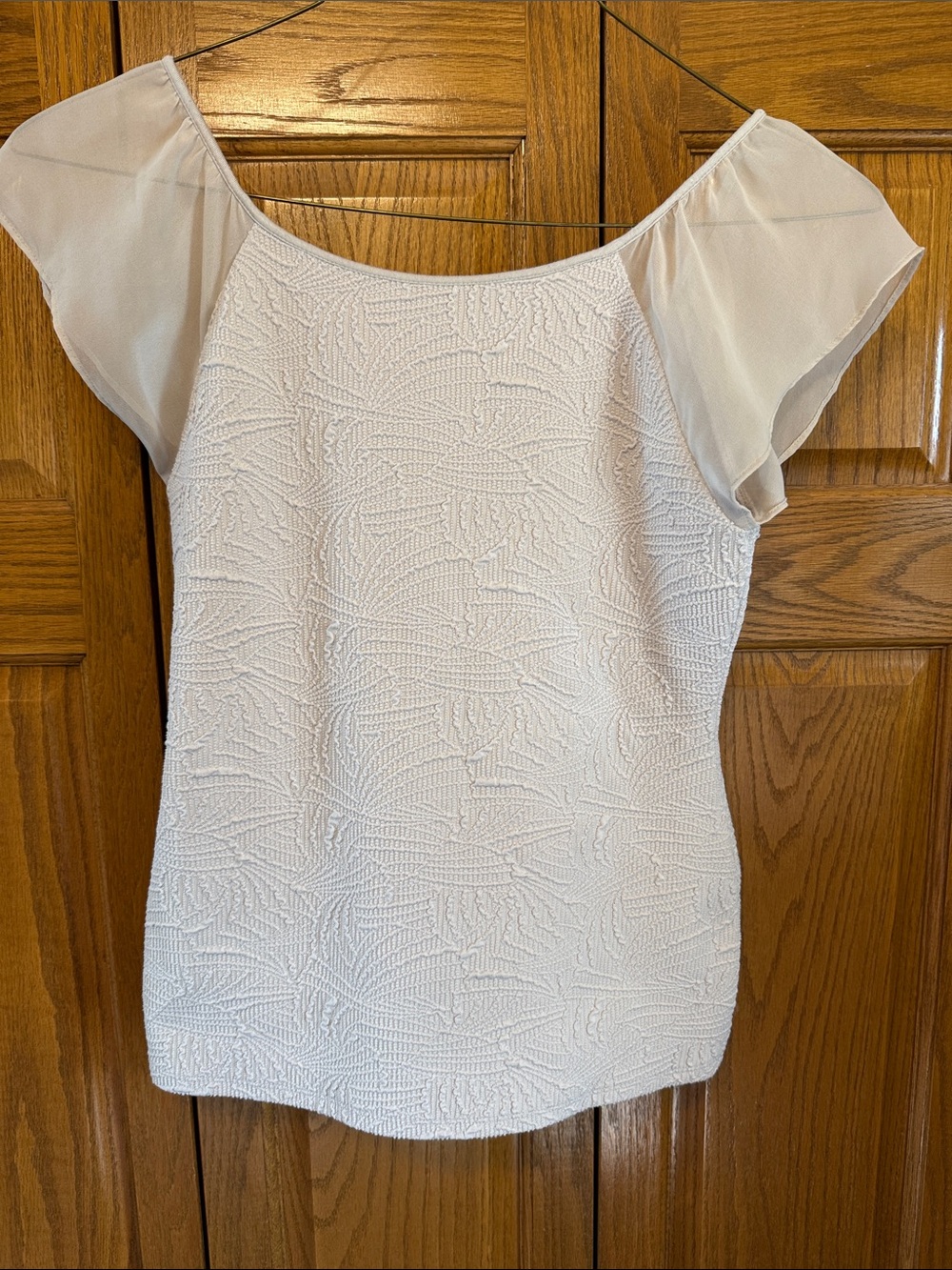Express White Textured Flutter-Sleeve Women’s Top- Medium